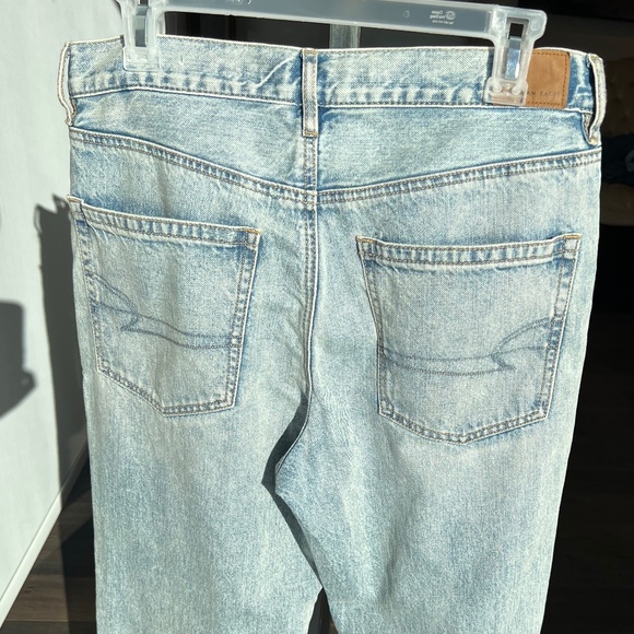 90s Boyfriend Jean - Picture 2 of 4